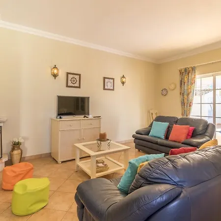 Villa Mourinhos Armacao de Pera